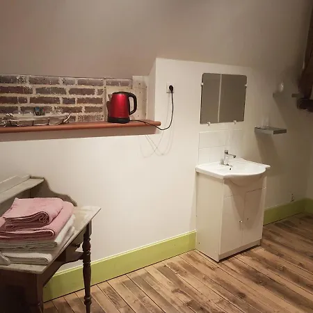 Le Betrot Bed & Breakfast