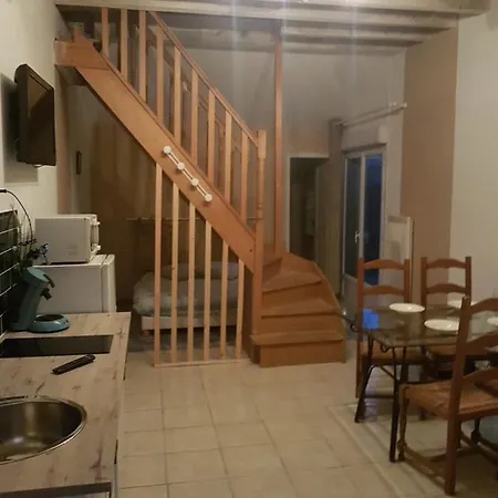 Le Betrot Bed & Breakfast 3*